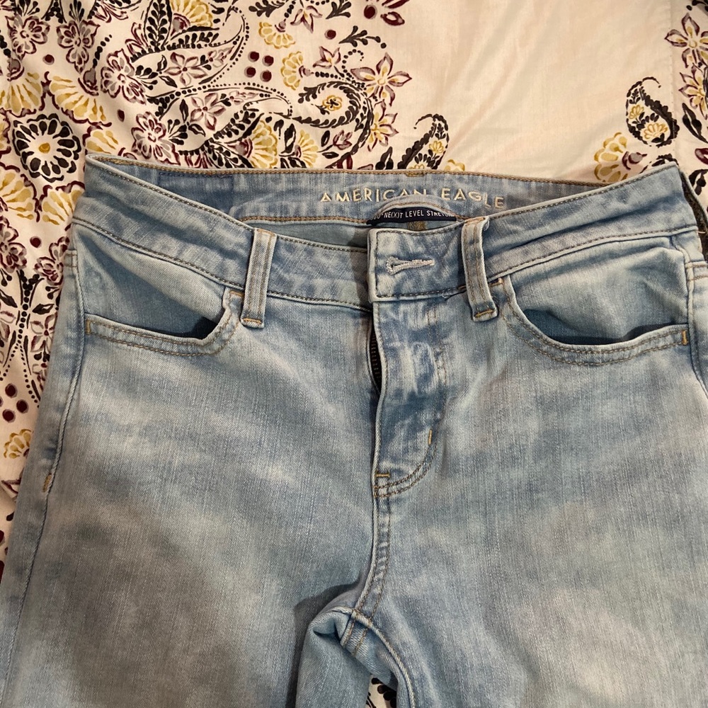 American Eagle Lightwash Jeggings